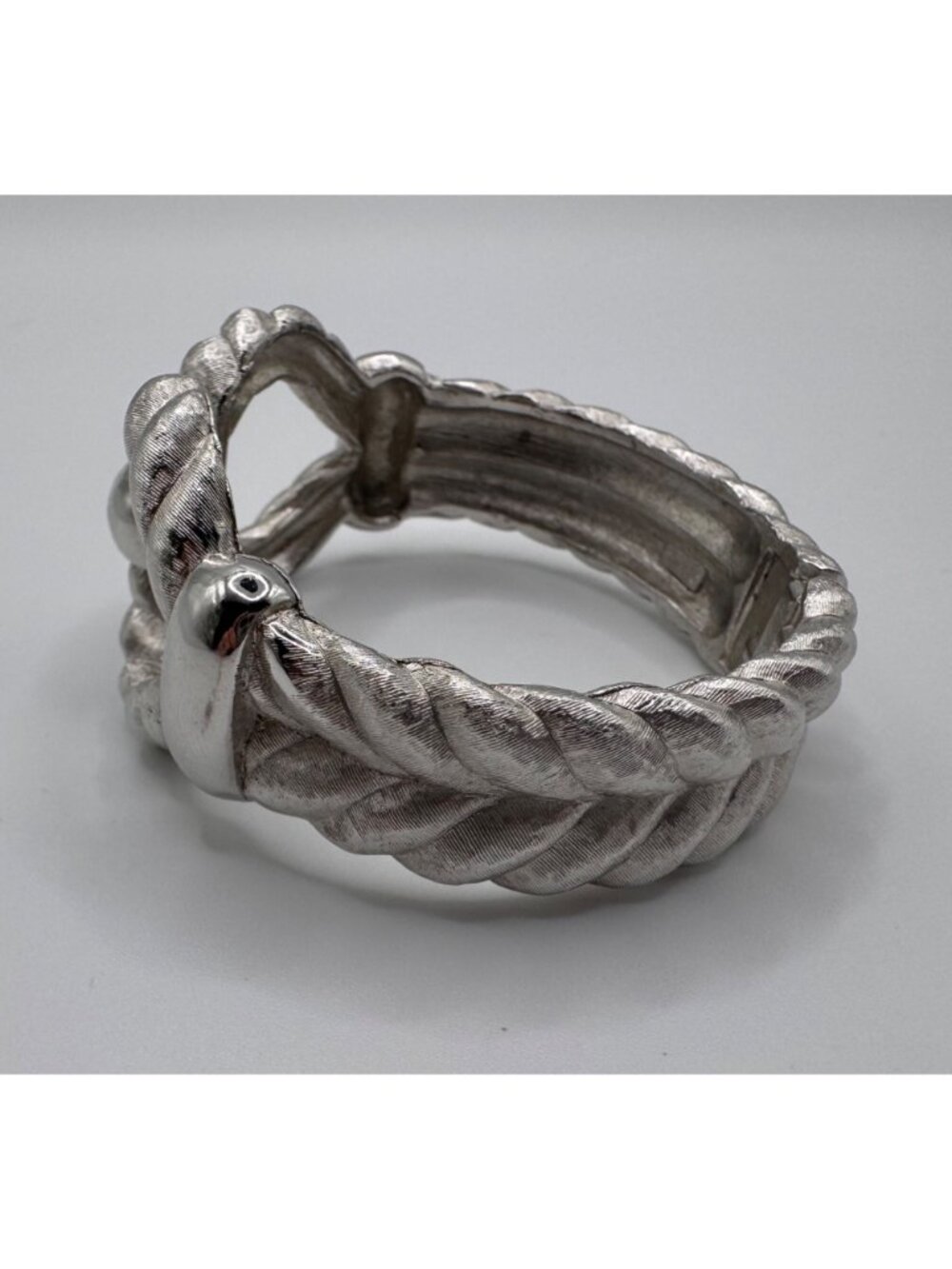 Signed Trifari Silver Tone Twisted Clamper Bracelet Vintage Textured Hinged - Picture 7 of 9